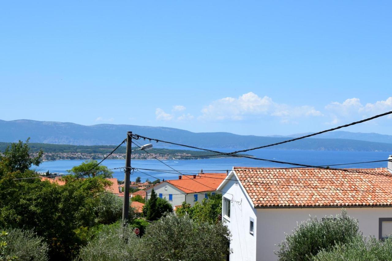 Holiday Home Nikola Malinska Exterior photo